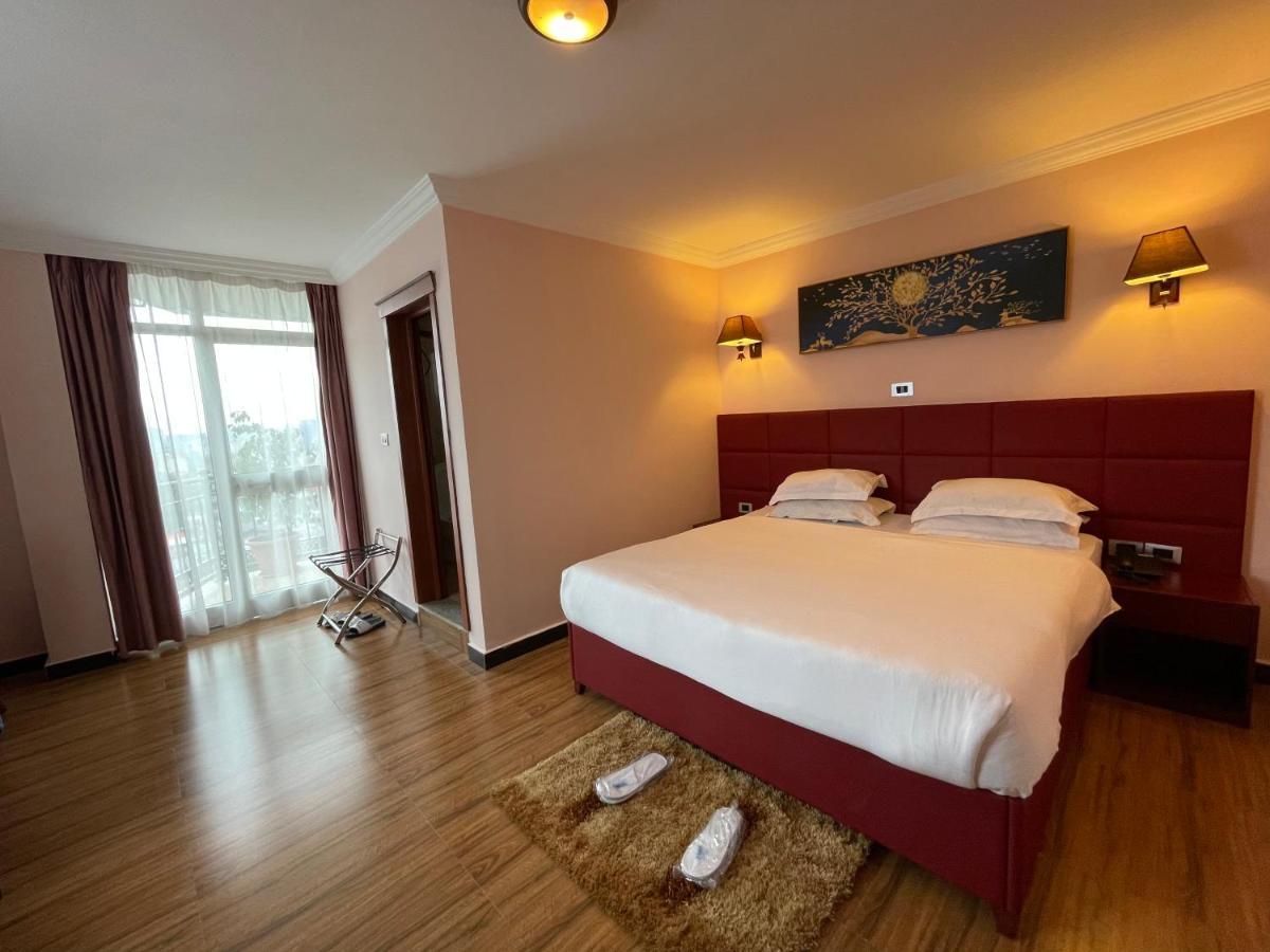 Moonlight Hotel Аддис-Абеба Екстер'єр фото