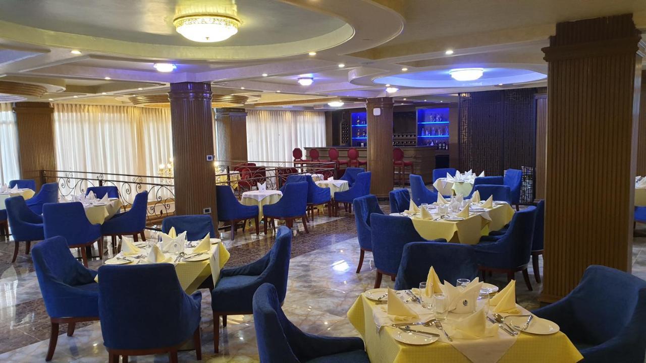 Moonlight Hotel Аддис-Абеба Екстер'єр фото