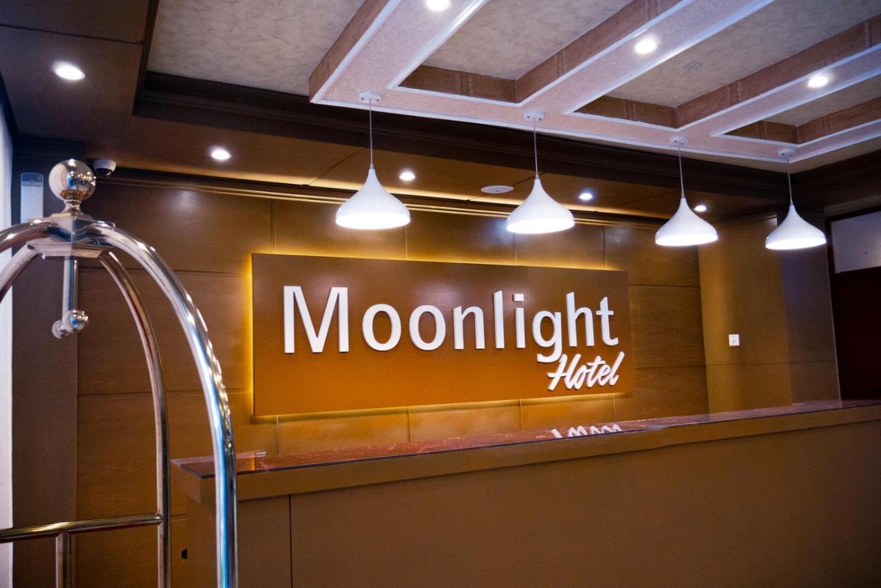 Moonlight Hotel Аддис-Абеба Екстер'єр фото
