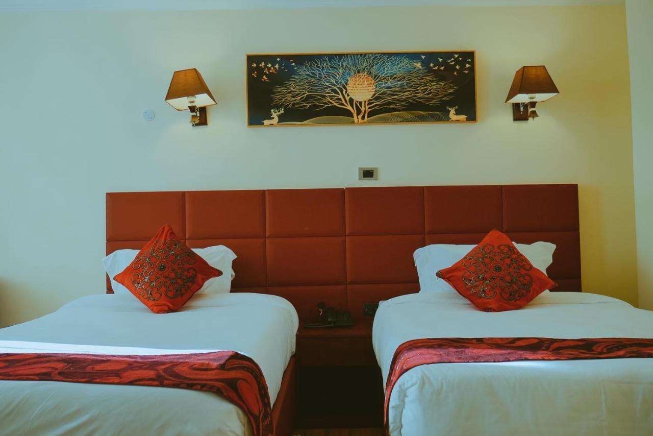 Moonlight Hotel Аддис-Абеба Екстер'єр фото