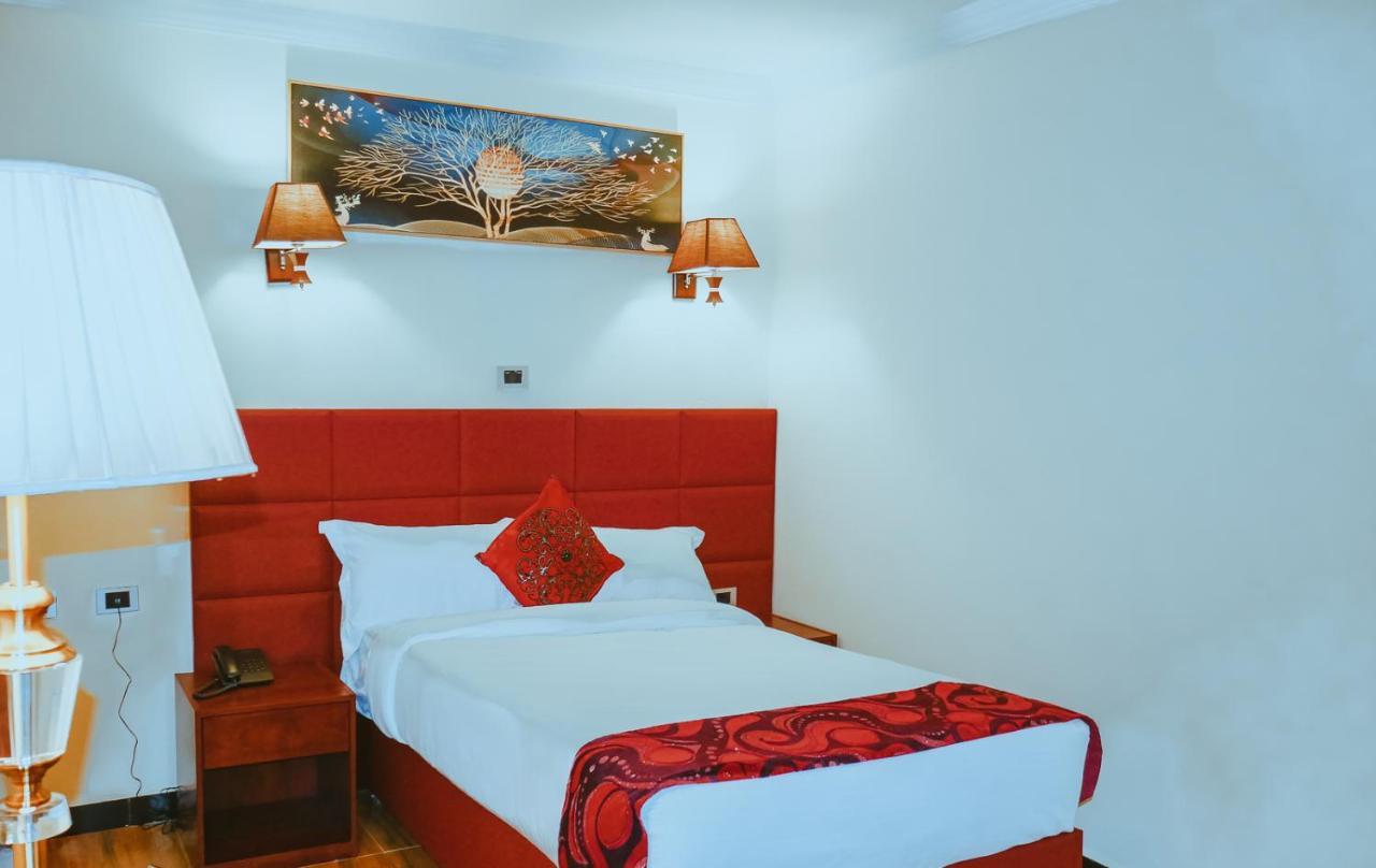 Moonlight Hotel Аддис-Абеба Екстер'єр фото